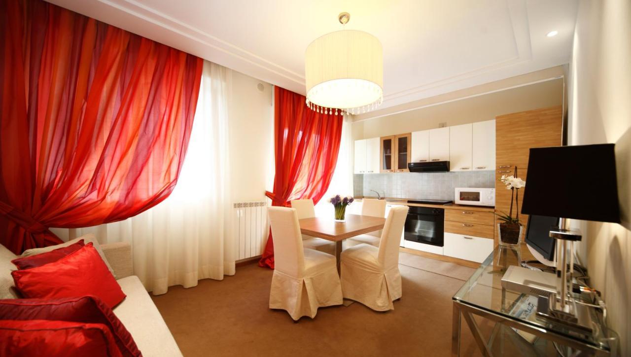 ריצ'יונה Residence Lungomare - Charming Apartments מראה חיצוני תמונה
