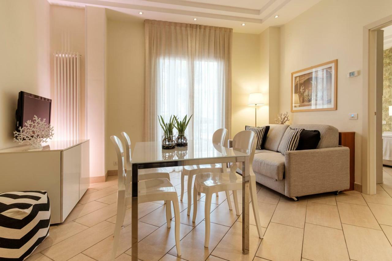ריצ'יונה Residence Lungomare - Charming Apartments מראה חיצוני תמונה
